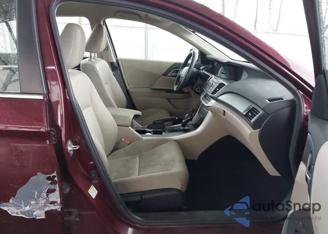 2015 Honda Accord Lx z USA, uszkodzony, nr VIN 1HGCR2F35FA186123